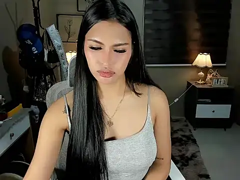 Snapshot of EternityBanks chatting on September 15, 4:51 pm EternityBanks online show from September 15, 4:51 pm