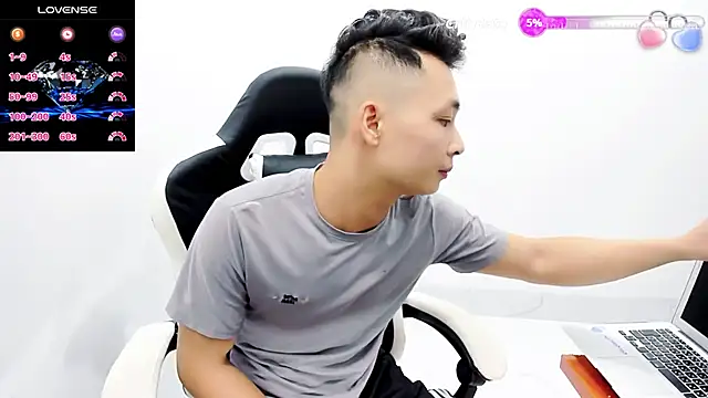 Naughty--asian online show from November 30, 3:29 am