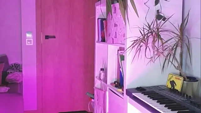 Snapshot of LexiexPlay chatting on January 7, 8:08 am LexiexPlay online show from January 7, 8:08 am