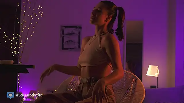 Colouristic online show from December 14, 12:11 am