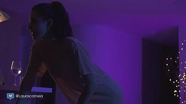 Colouristic online show from December 18, 1:26 am