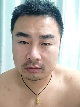 Snapshot of guozuo chatting on May 5, 2:20 pm guozuo online show from May 5, 2:20 pm