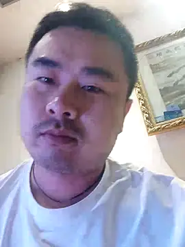 Snapshot of guozuo chatting on May 6, 11:25 am guozuo online show from May 6, 11:25 am