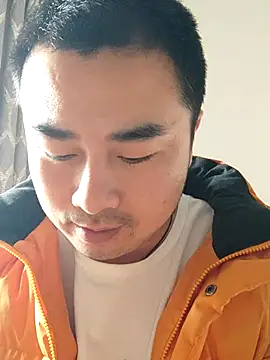 guozuo online show from December 4, 2:32 am