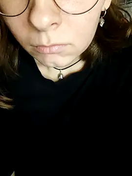 Snapshot of Aashikalaa chatting on October 29, 5:34 pm Aashikalaa online show from October 29, 5:34 pm