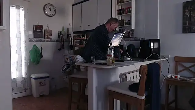 Nudelschwanz online show from February 13, 10:04 am