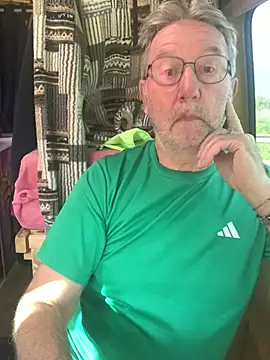 Nudelschwanz online show from March 18, 8:17 am