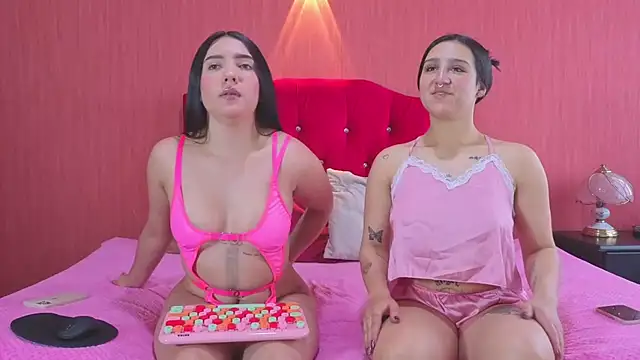 Isa And Natasha online show from October 24, 1:32 pm