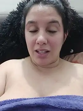 Deina bunny online show from November 12, 11:41 pm