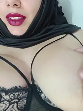 Deina bunny online show from June 15, 3:07 am