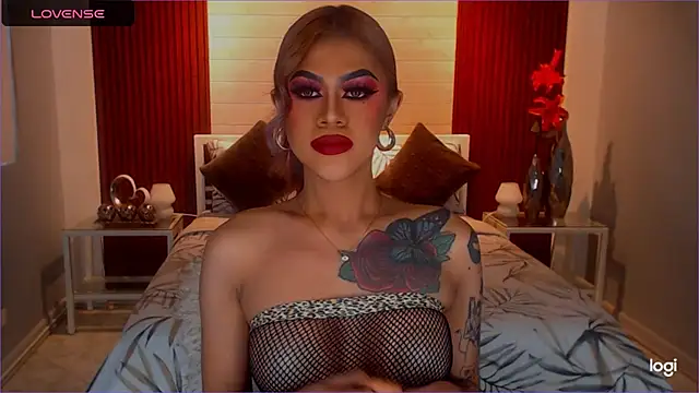 StellaStrong30 online show from March 12, 11:42 pm