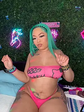 ThickAssRena online show from February 20, 6:19 am