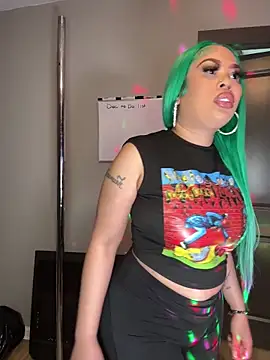 ThickAssRena online show from February 1, 11:30 am