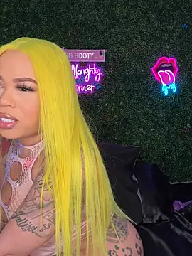 ThickAssRena online show from March 24, 9:09 am