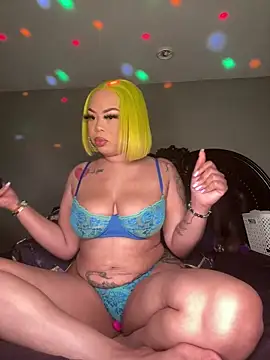 ThickAssRena online show from October 11, 9:21 am