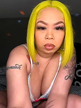 ThickAssRena online show from September 9, 5:06 am