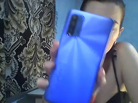 Snapshot of Olesja chatting on February 8, 6:22 pm Olesja online show from February 8, 6:22 pm