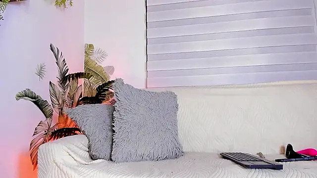 jonathan rivers online show from February 5, 10:27 pm