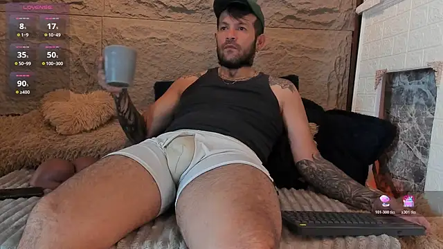 Snapshot of jonathan_rivers chatting on June 24, 10:18 pm jonathan rivers online show from June 24, 10:18 pm