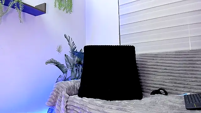 jonathan rivers online show from December 20, 9:39 pm