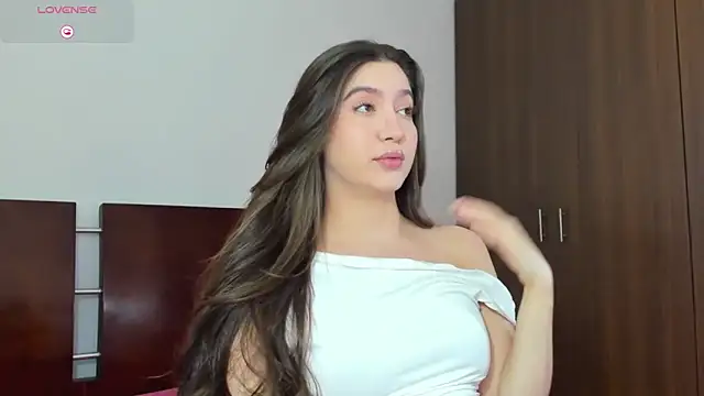 alice-love1 online show from February 27, 12:55 am