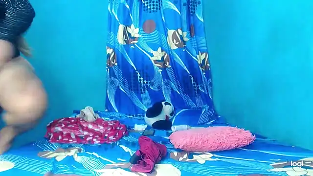 Snapshot of shantal_dirty_ts chatting on November 11, 8:03 pm shantal dirty ts online show from November 11, 8:03 pm