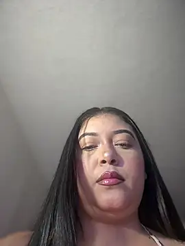 Snapshot of cami_ortiz__ chatting on March 19, 3:20 am cami ortiz online show from March 19, 3:20 am