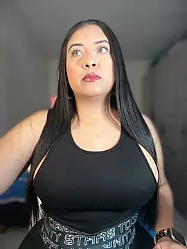 cami ortiz   online show from December 17, 4:39 am