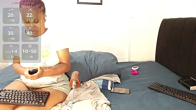 Snapshot of Kattara_Becky_ chatting on January 10, 3:57 am Kattara Becky online show from January 10, 3:57 am