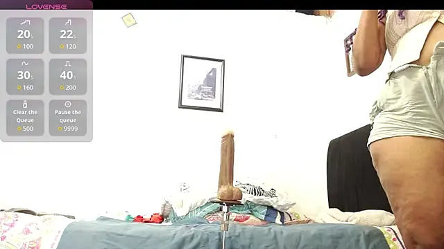 Kattara Becky  online show from May 11, 2:46 am