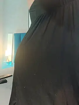 Madisonsmiith online show from February 26, 8:09 pm