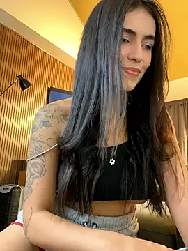 DaphneUwu online show from January 14, 1:31 am