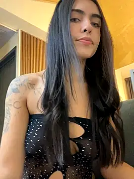 DaphneUwu online show from December 20, 2:25 am