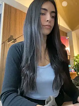 DaphneUwu online show from February 16, 1:15 am