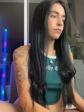 DaphneUwu online show from July 24, 1:45 am