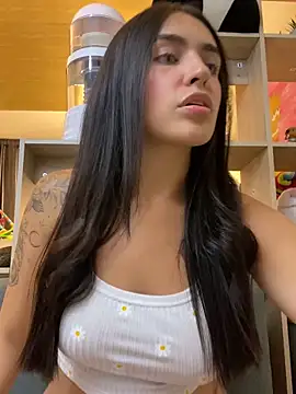DaphneUwu online show from October 3, 12:36 am