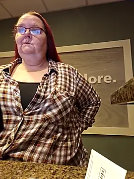 Snapshot of Hornybbw1978 chatting on April 25, 12:30 pm Hornybbw1978 online show from April 25, 12:30 pm