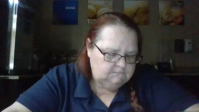Snapshot of Hornybbw1978 chatting on December 4, 7:00 am Hornybbw1978 online show from December 4, 7:00 am