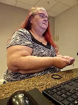 Snapshot of Hornybbw1978 chatting on June 20, 12:21 pm Hornybbw1978 online show from June 20, 12:21 pm