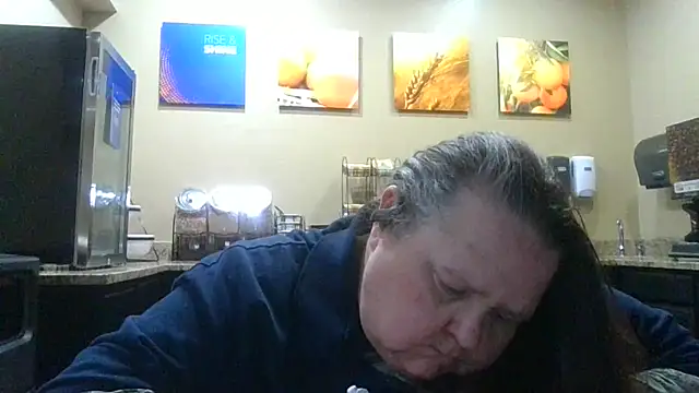 Hornybbw1978 online show from February 13, 8:25 am