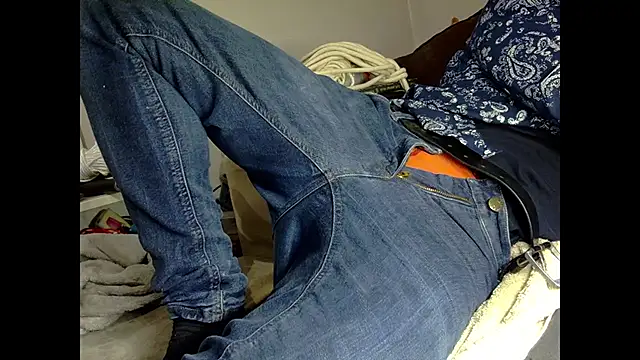 mike30nbg online show from October 15, 8:39 pm