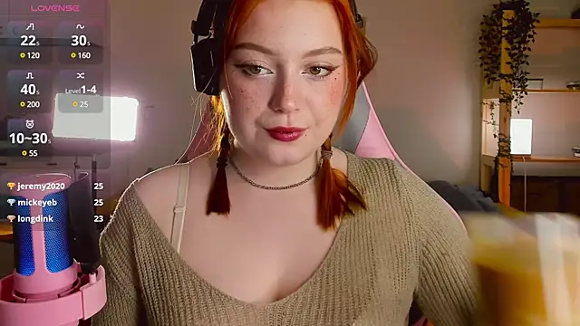 Snapshot of Sofy_Benson chatting on March 12, 5:28 pm Sofy Benson online show from March 12, 5:28 pm