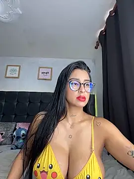 lovely violet13 online show from March 11, 5:40 pm