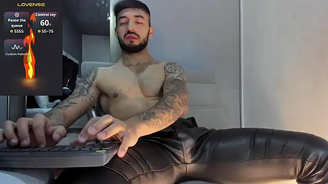 MarkWalker   online show from March 13, 10:31 am