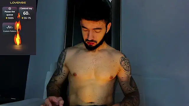 MarkWalker   online show from December 2, 10:17 am