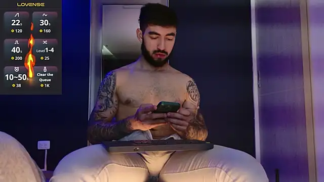 MarkWalker   online show from November 5, 10:18 am