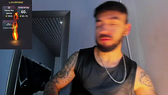 MarkWalker   online show from April 1, 9:43 am