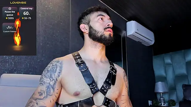 MarkWalker   online show from April 7, 9:55 am