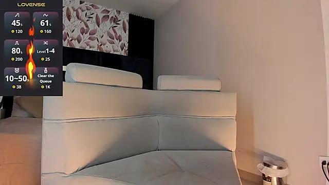 MarkWalker   online show from December 14, 9:59 am