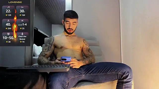 MarkWalker   online show from February 13, 10:15 am